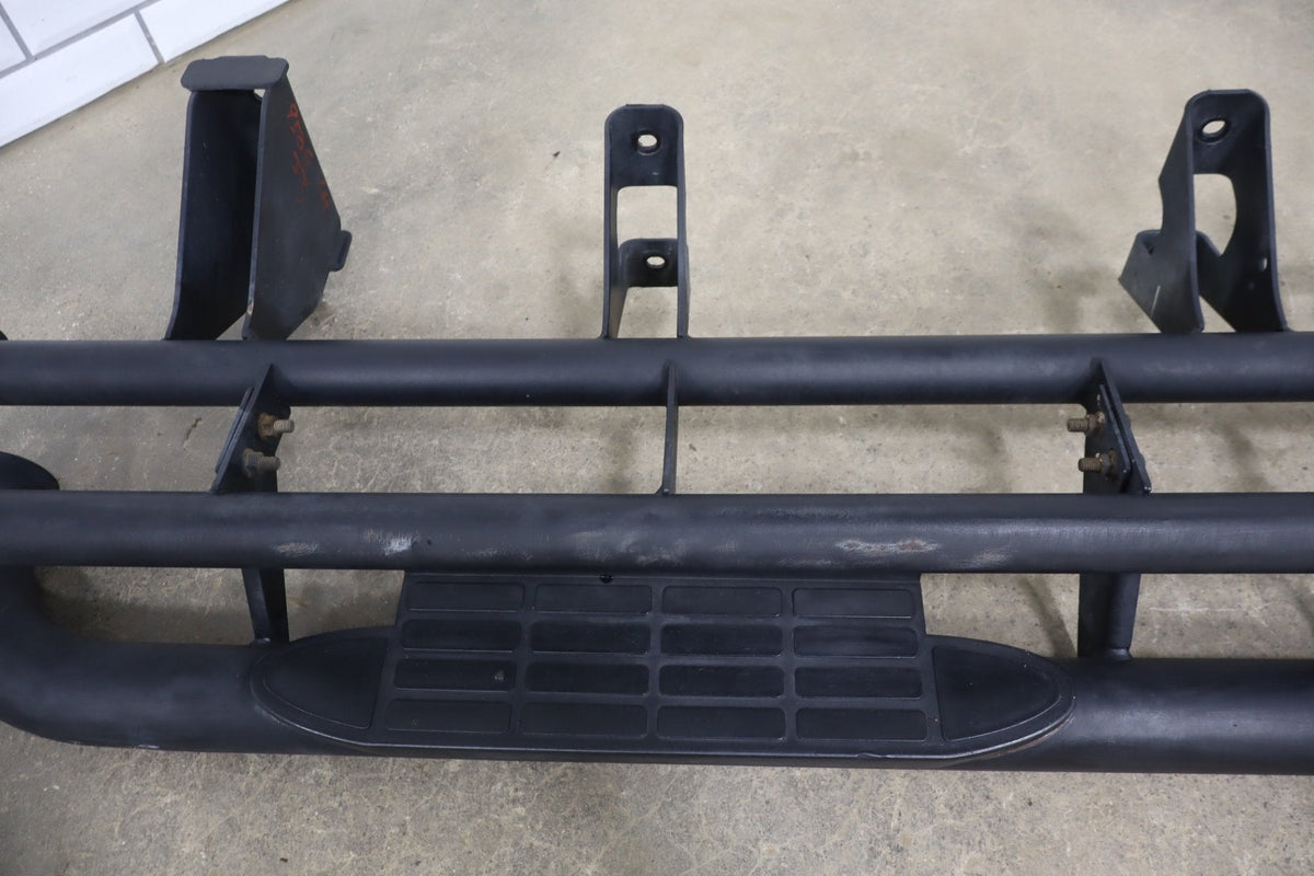 2003-2009 Hummer H2 Driver Rock Rail Running Board- OEM 15172444