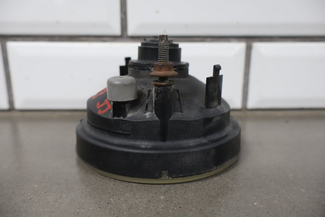 2003 - 2009 Hummer H2 Fog Lamp - Fits Left or Right 15258697