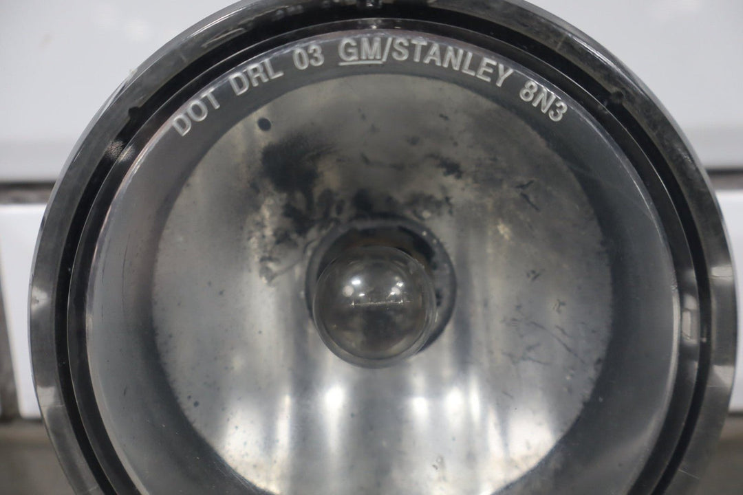 2003 - 2009 Hummer H2 Fog Lamp - Fits Left or Right 15258697
