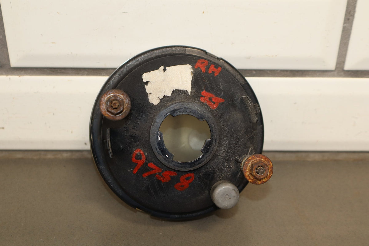 2003-2009 Hummer H2 Fog Lamp - Fits Left or Right 15258697
