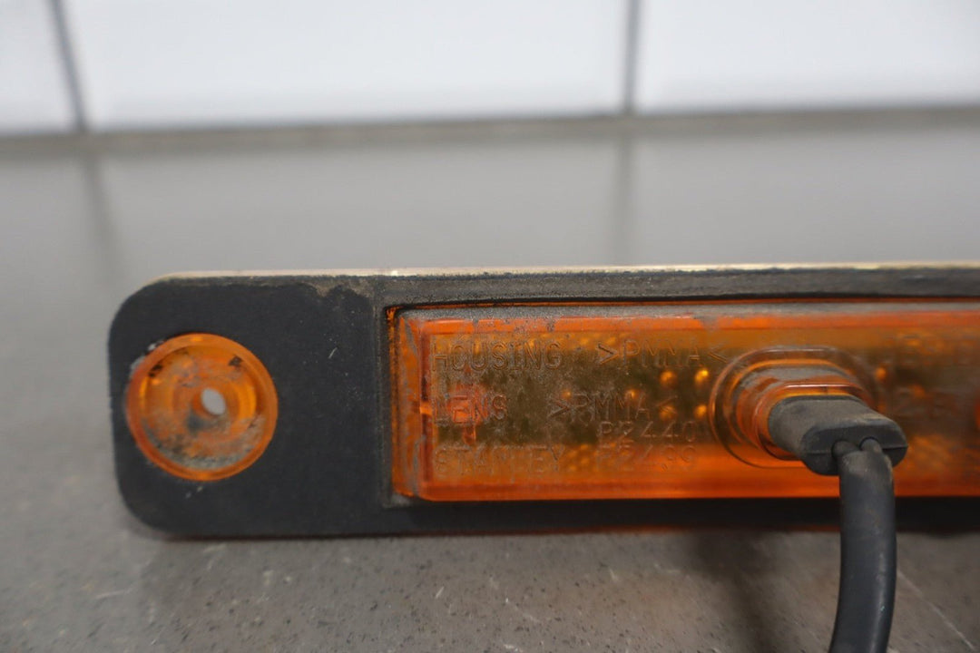 2003 - 2009 Hummer H2 Front Amber LED Side Marker Light/Lamp Fits Right or Left