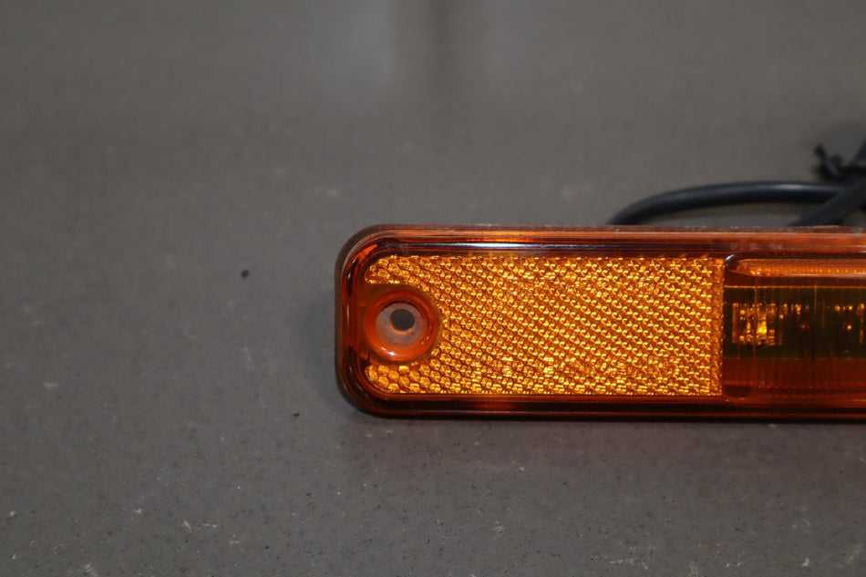 2003-2009 Hummer H2 Front Amber LED Side Marker Light/Lamp Fits Right or Left