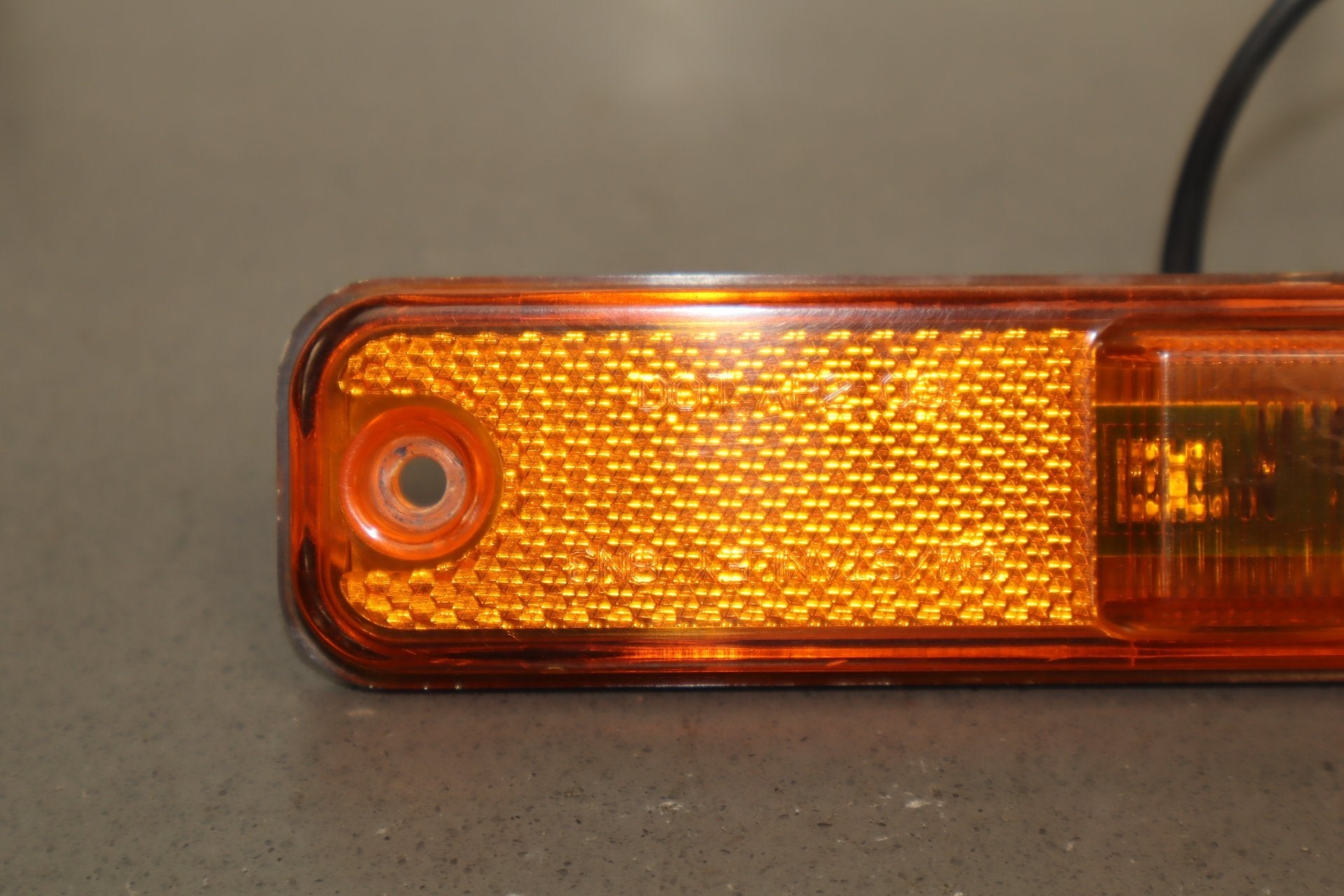 2003-2009 Hummer H2 Front Amber LED Side Marker Light/Lamp Fits Right or Left