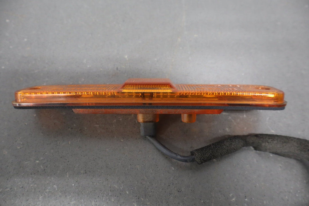 2003 - 2009 Hummer H2 Front Amber LED Side Marker Light/Lamp Fits Right or Left