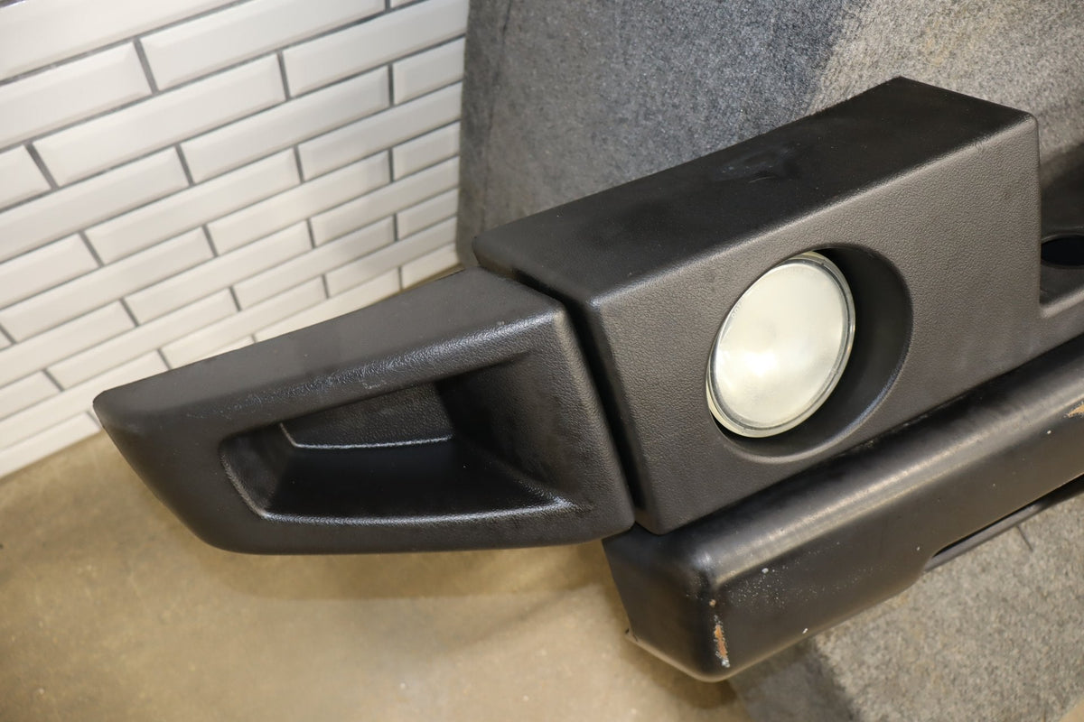 2003-2009 Hummer H2 - Front Bumper Assembly W/ Fog Lamps