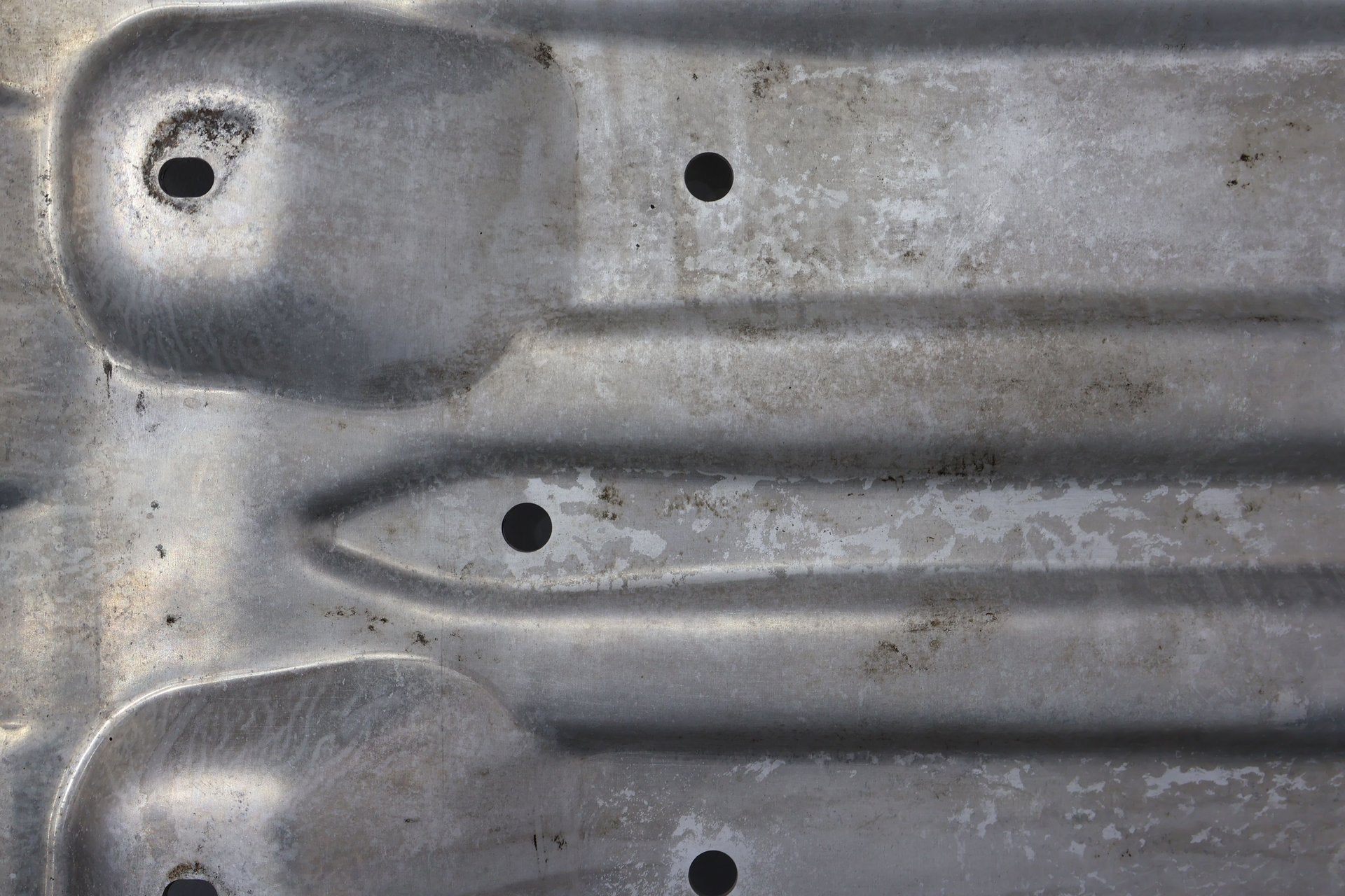 2003-2009 Hummer H2 Front "H2" Lower Skid Plate (Aluminum)