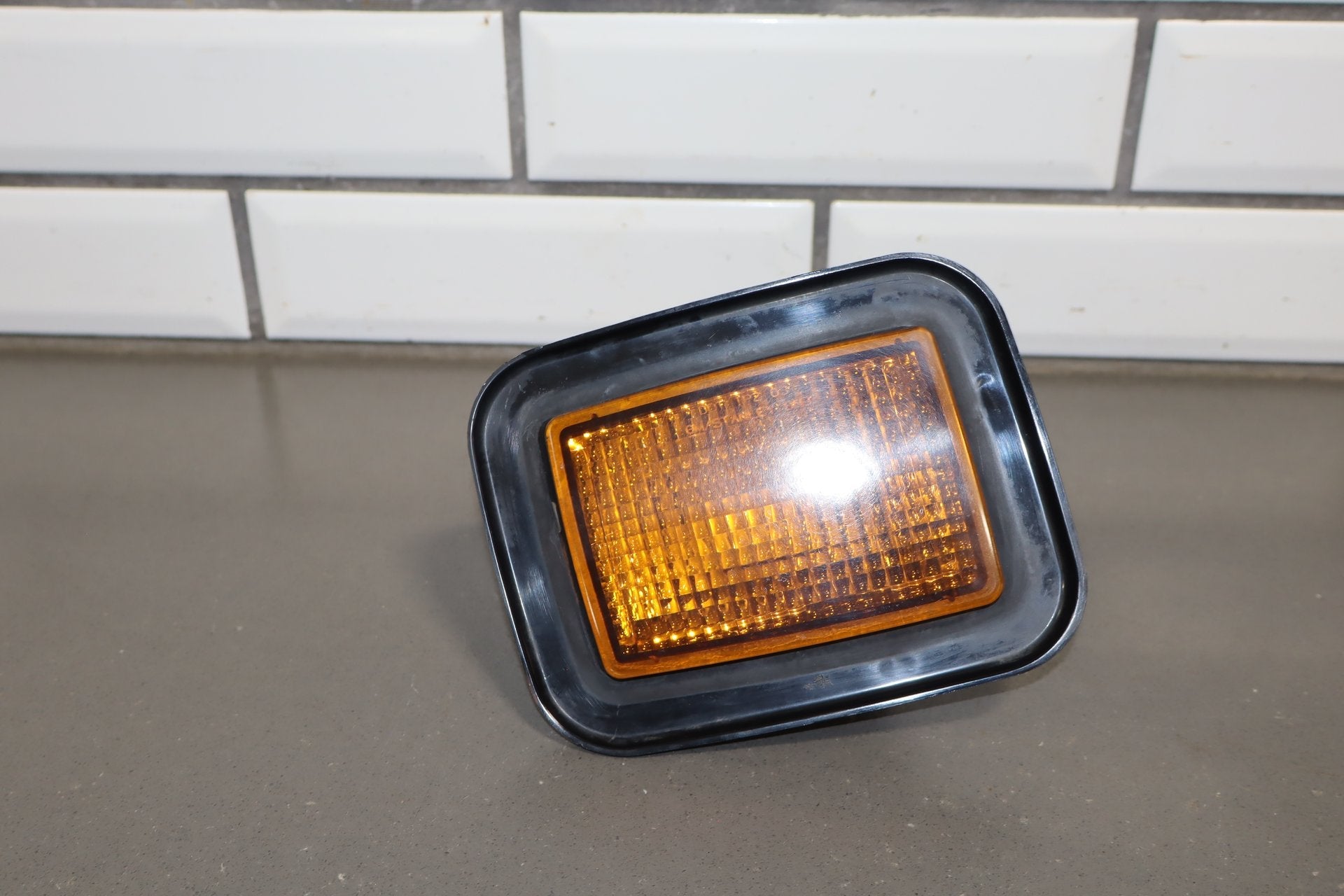 2003-2009 Hummer H2 Headlamp Set W/ Amber Marker Lamp 20821229