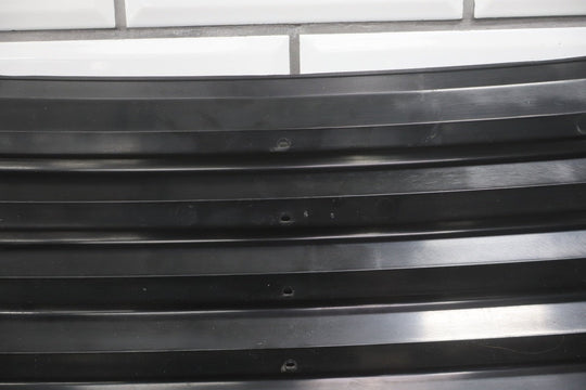 2003 - 2009 Hummer H2 Hood Mounted Grille W/Black Handles 25928163 OEM