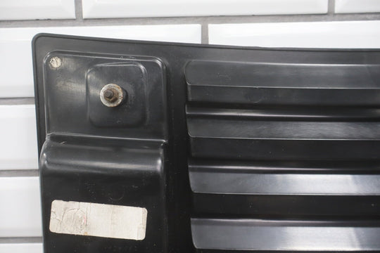 2003 - 2009 Hummer H2 Hood Mounted Grille W/Black Handles 25928163 OEM