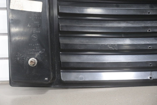 2003 - 2009 Hummer H2 Hood Mounted Grille W/Black Handles 25928163 OEM