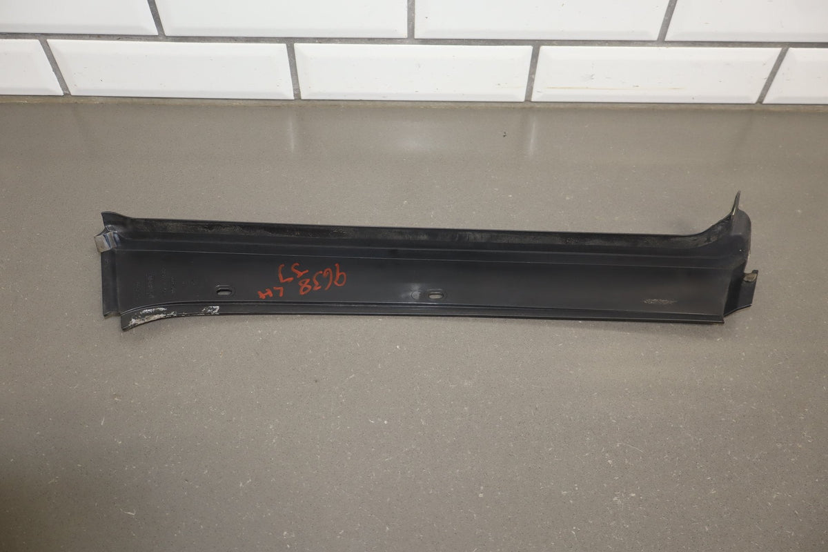 2003-2009 Hummer H2- Left Exterior A Pillar 20787557