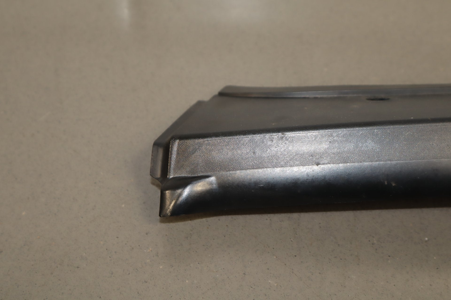 2003-2009 Hummer H2- Left Exterior A Pillar 20787557