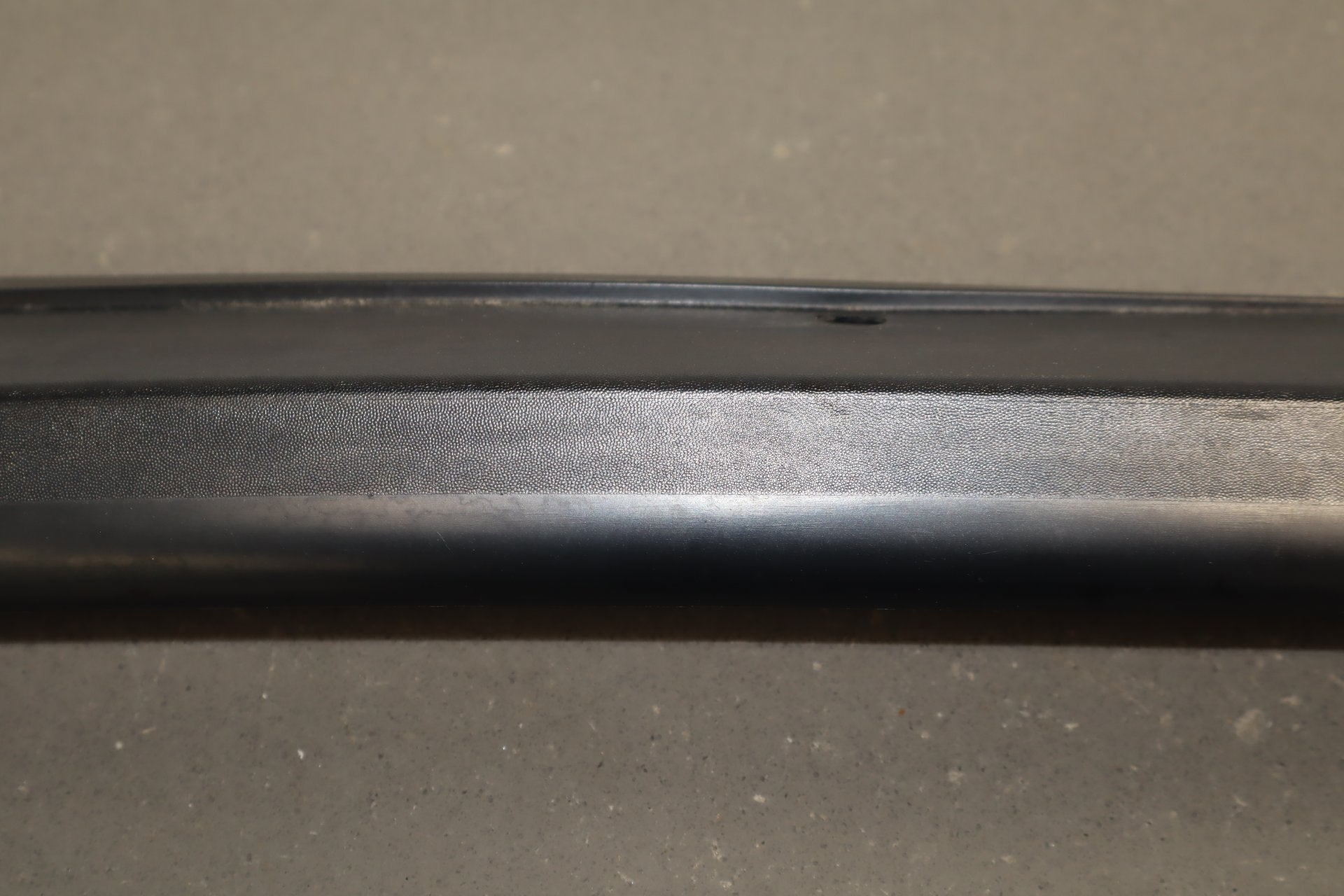 2003-2009 Hummer H2- Left Exterior A Pillar 20787557