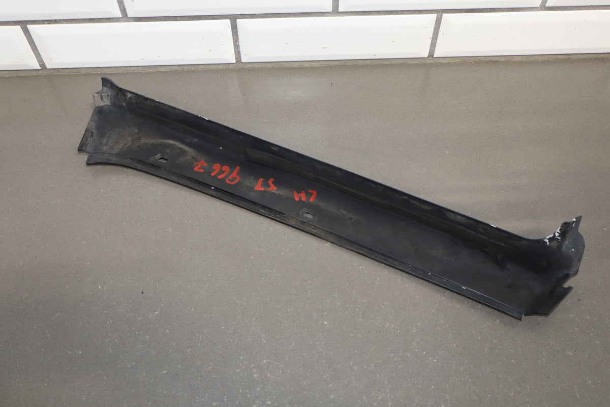 2003-2009 Hummer H2- Left Exterior A Pillar 20787557