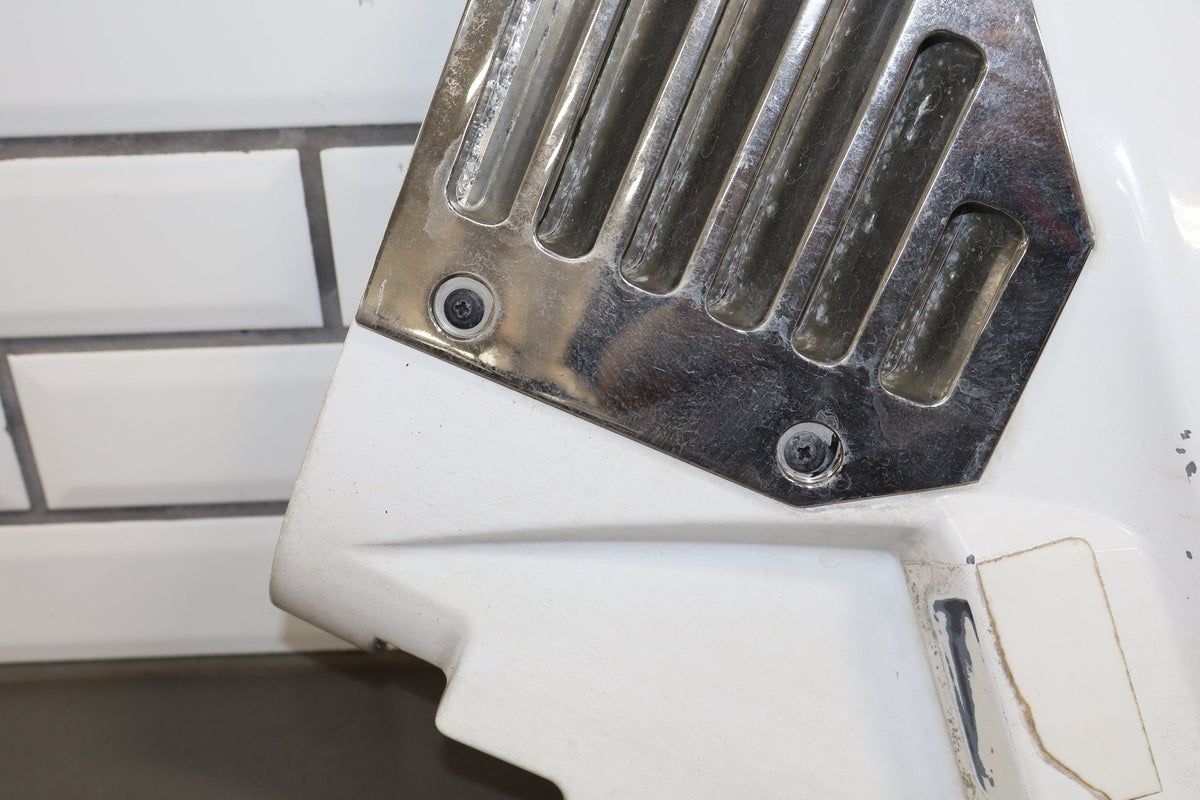 2003-2009 Hummer H2 Left Fender Olympic White 50