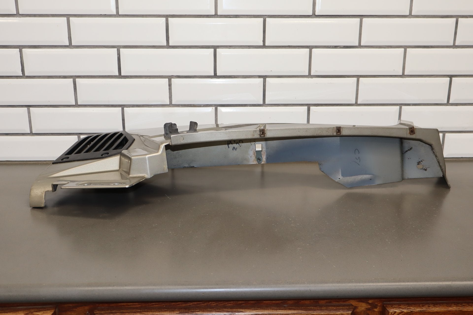 2003-2009 Hummer H2 Left Fender Pewter 11