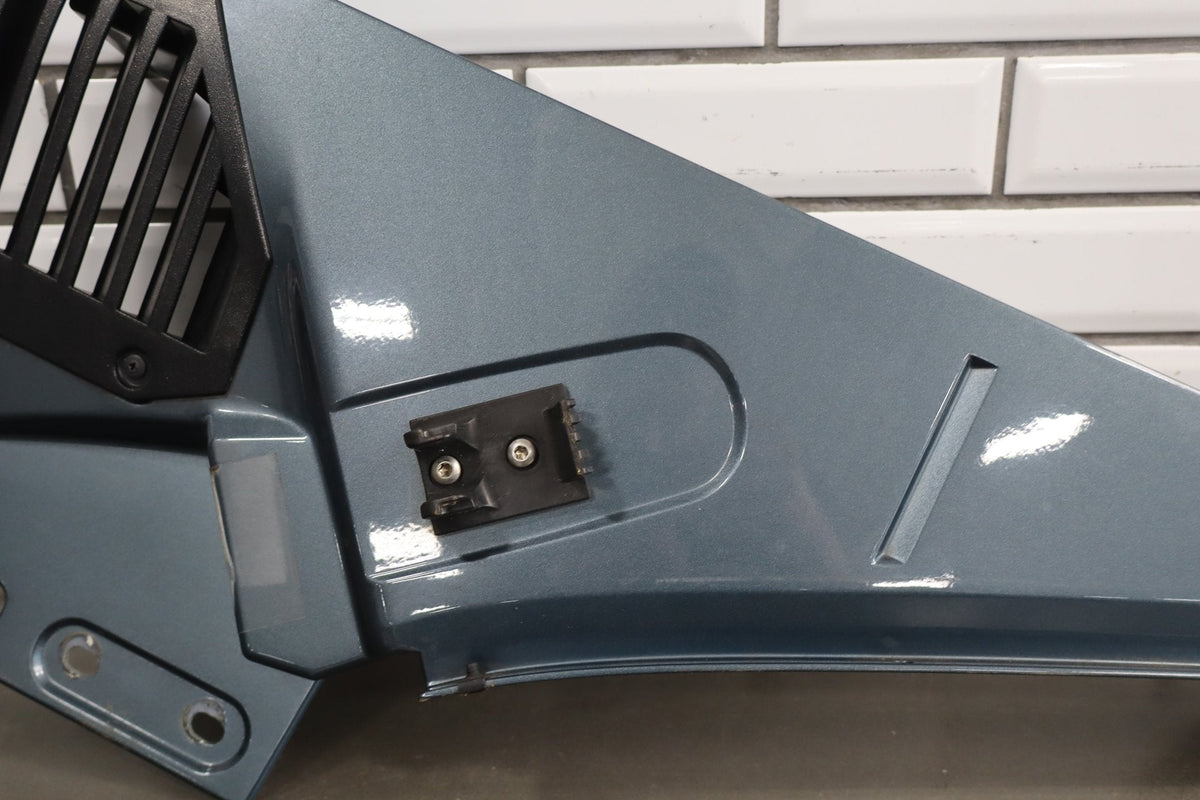 2003-2009 Hummer H2 Left Fender Stealth Gray 46