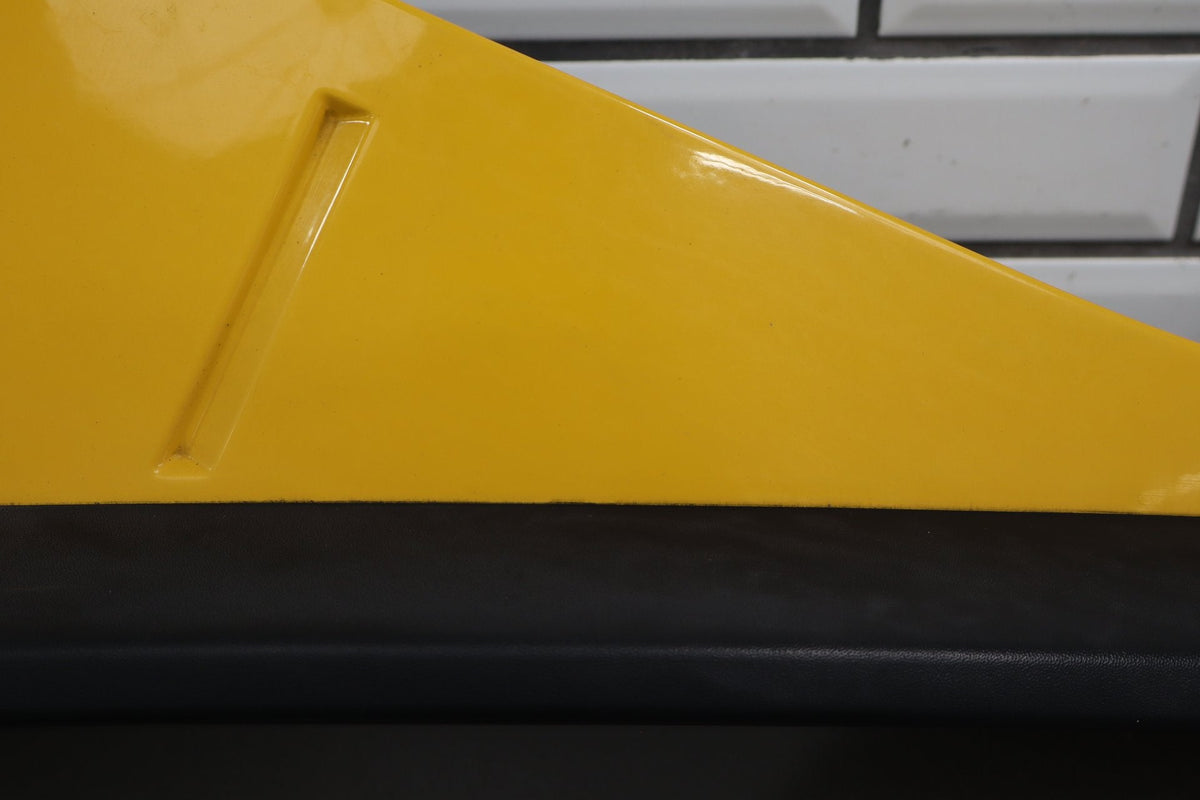 2003-2009 Hummer H2 Left Fender Yellow 41
