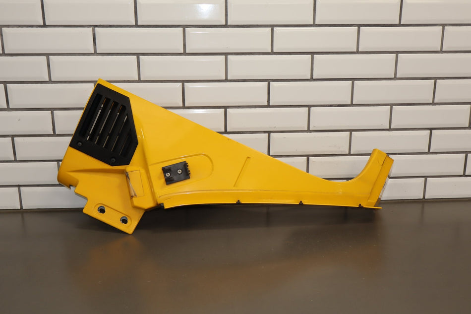 2003-2009 Hummer H2 Left Fender Yellow 43