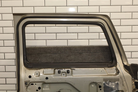 2003-2009 Hummer H2 Left Front Door Pewter 11