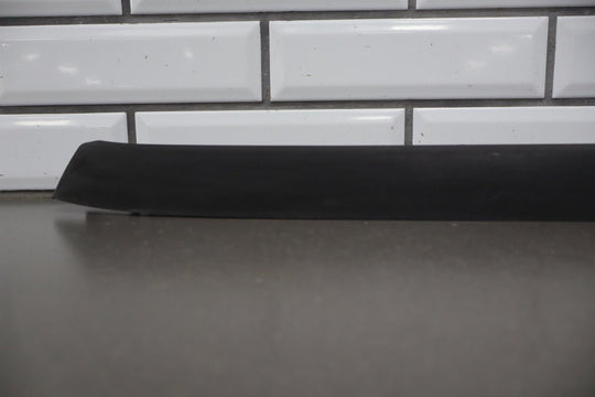 2003 - 2009 Hummer H2 - Left Front Hood Flare Moulding 15200466
