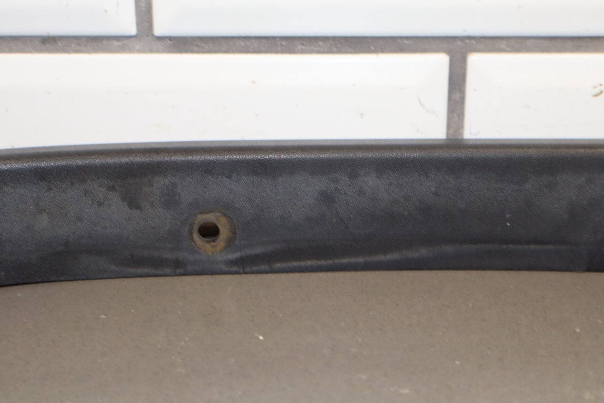 2003-2009 Hummer H2- Left Front Hood Flare Moulding 15200466