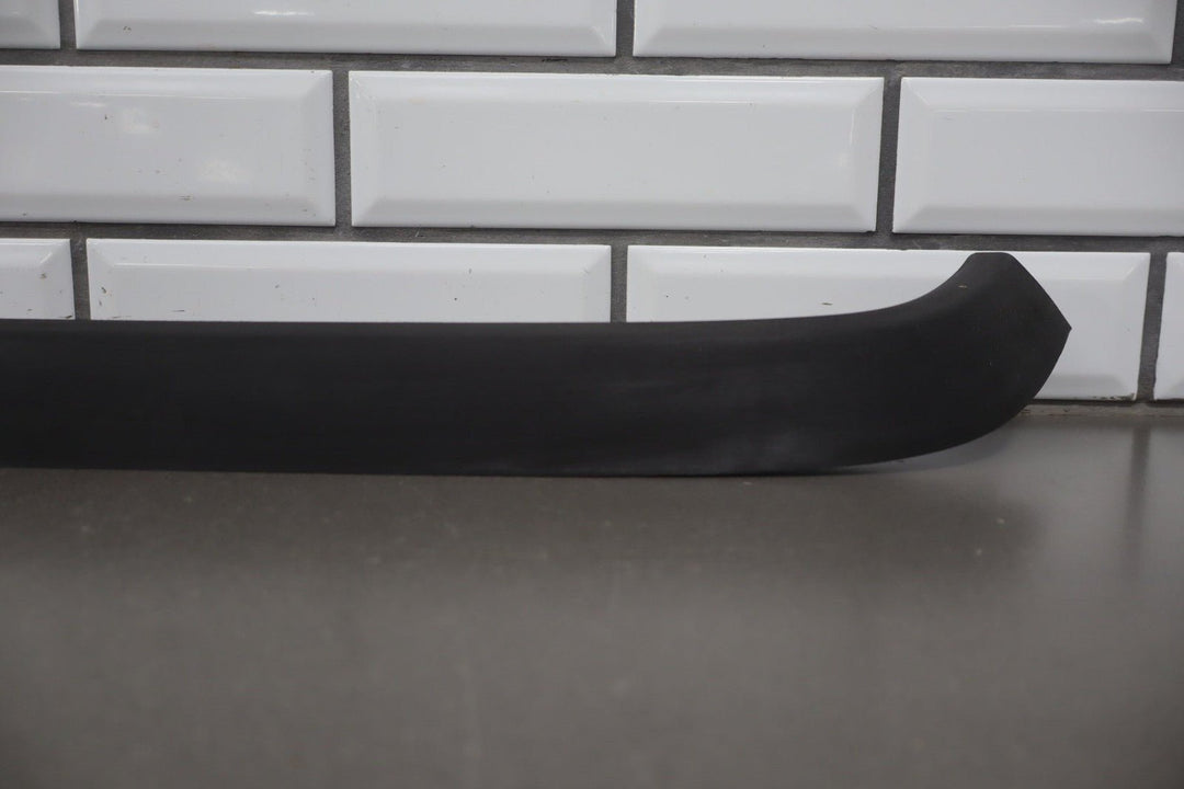 2003 - 2009 Hummer H2 - Left Front Hood Flare Moulding 15200466