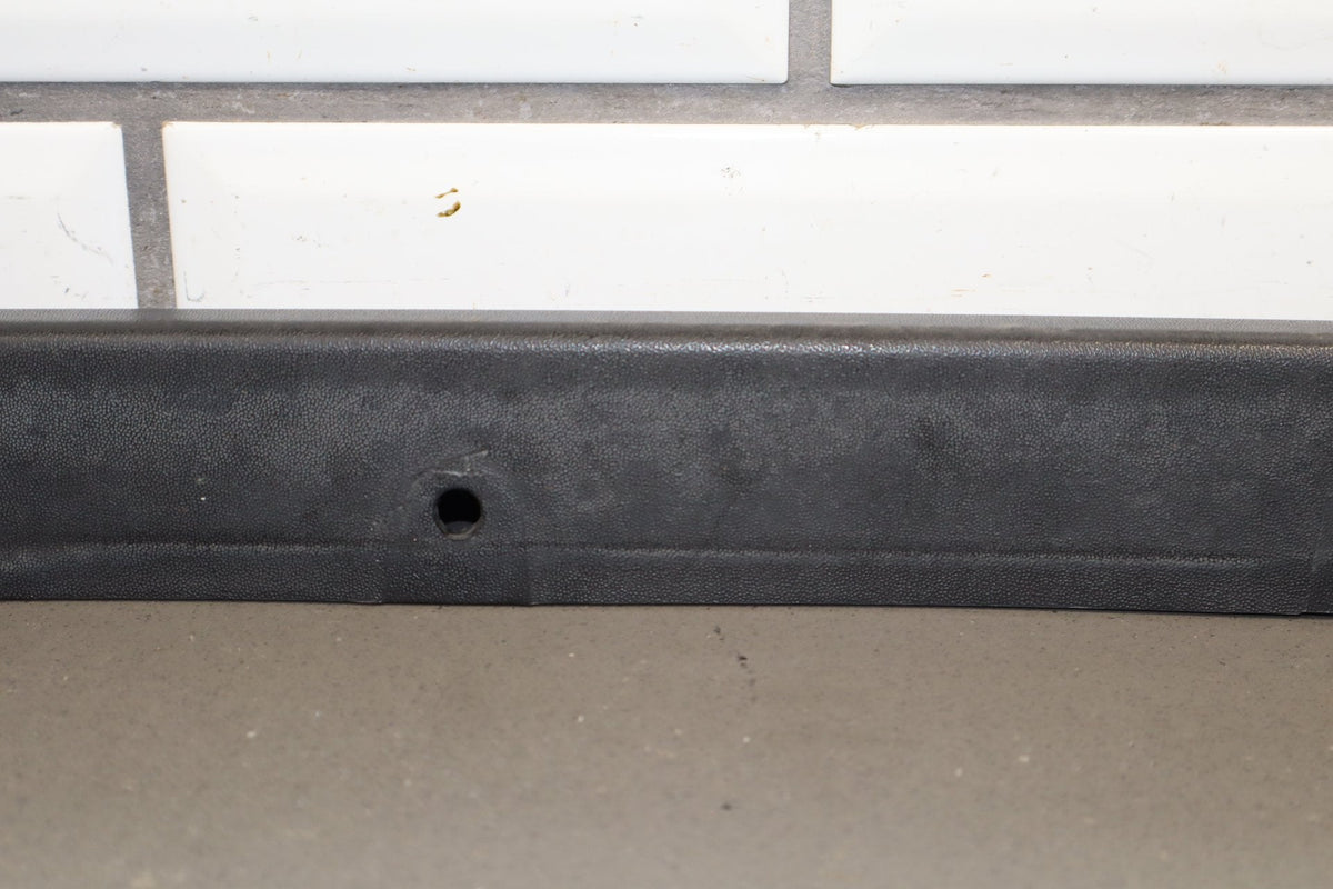 2003-2009 Hummer H2- Left Front Hood Flare Moulding 15200466