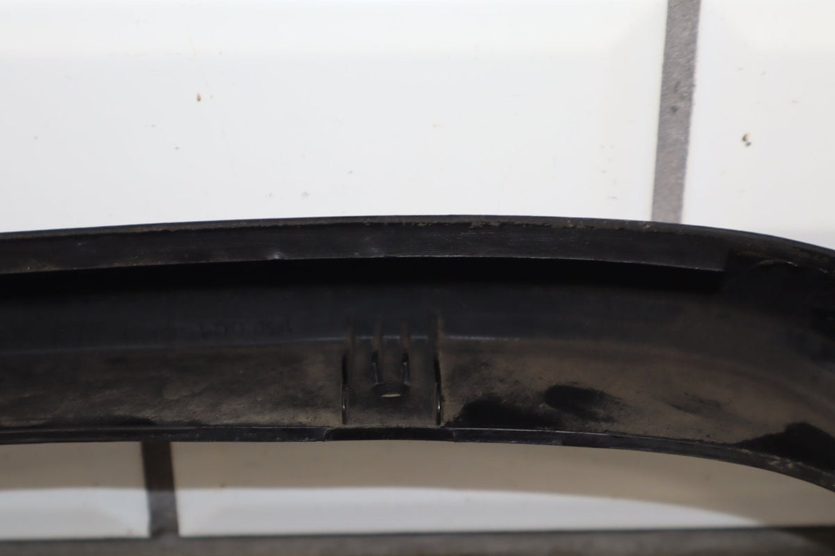 2003-2009 Hummer H2- Left Front Hood Flare Moulding 15200466
