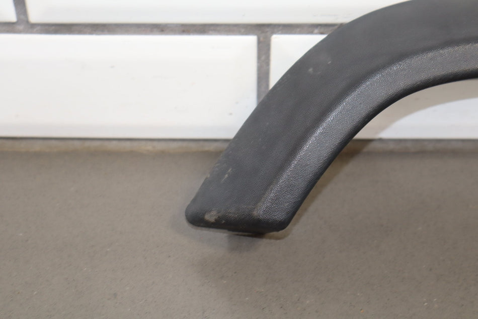2003-2009 Hummer H2- Left Front Hood Flare Moulding 15200466