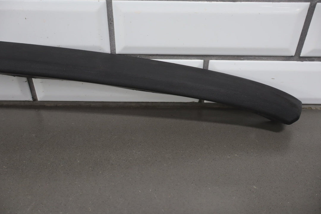2003 - 2009 Hummer H2 - Left Front Hood Flare Moulding 15200466