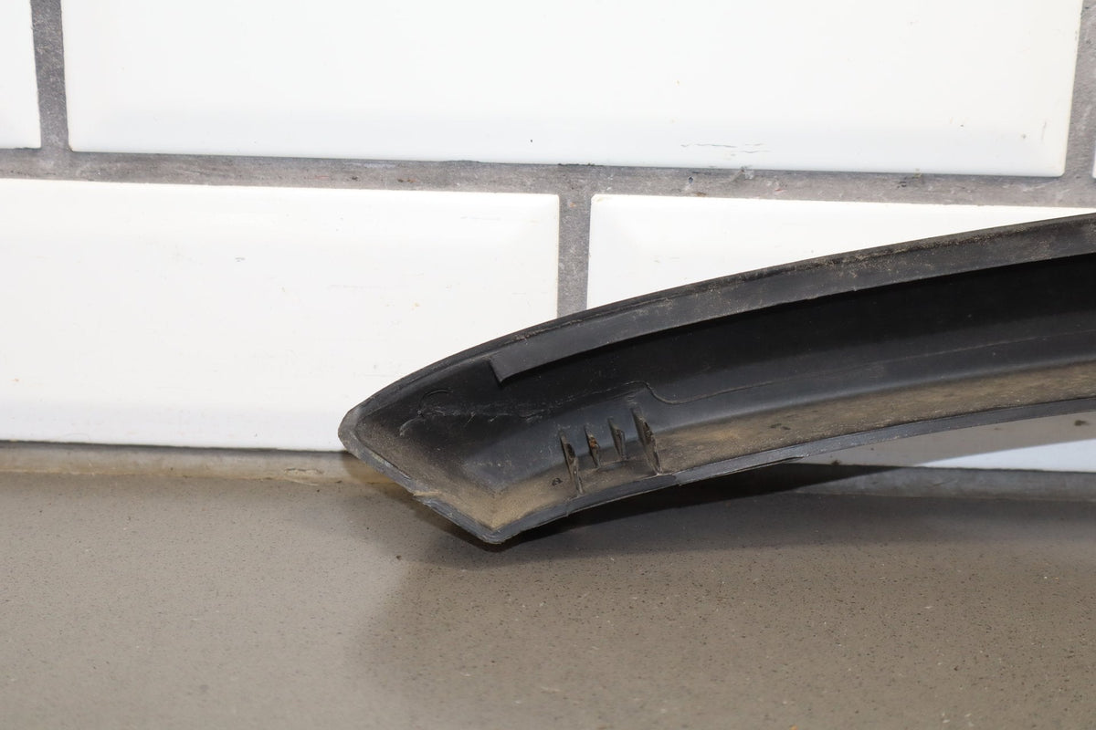 2003-2009 Hummer H2- Left Front Hood Flare Moulding 15200466
