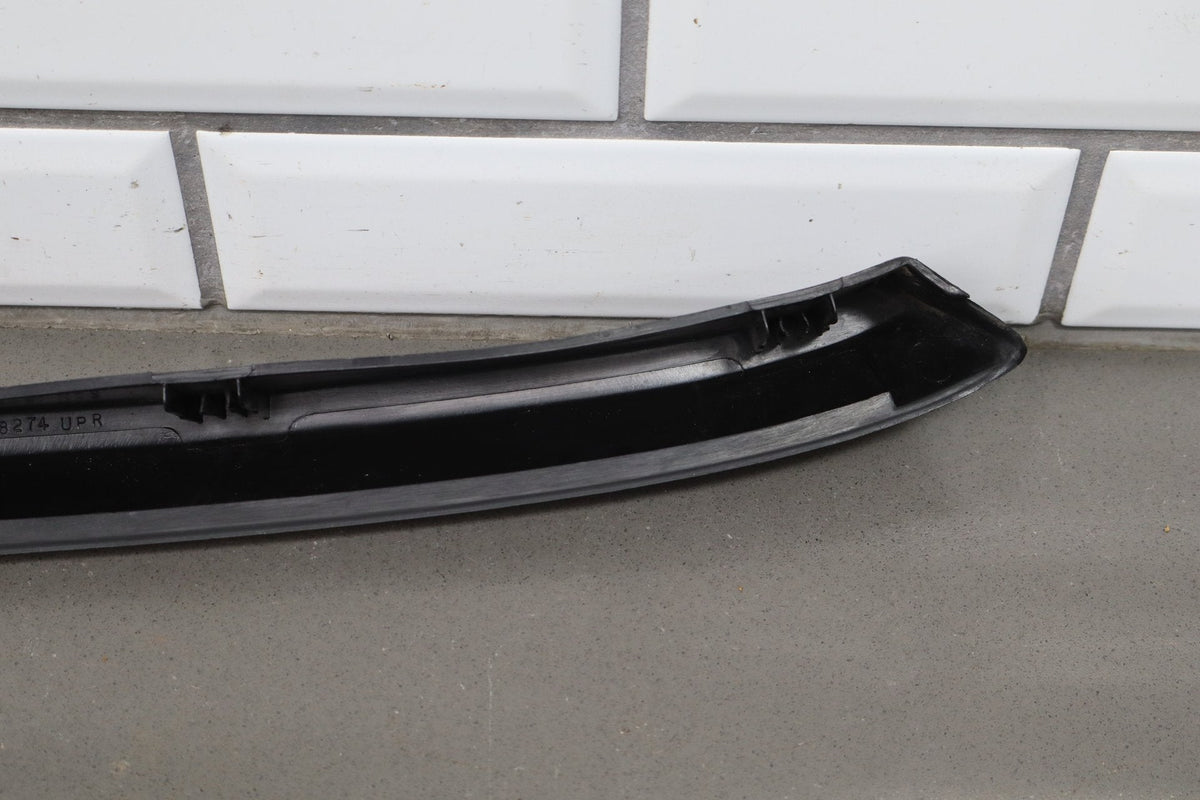2003-2009 Hummer H2 - Left Front Hood Flare Moulding 15200466