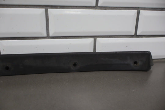 2003 - 2009 Hummer H2 - Left Front Hood Flare Moulding 15200466