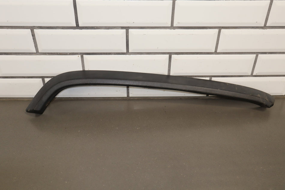 2003-2009 Hummer H2- Left Front Hood Flare Moulding 15200466