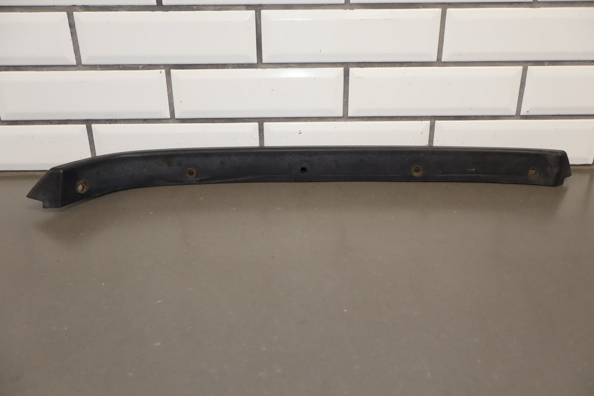 2003-2009 Hummer H2- Left Front Hood Flare Moulding 15200466