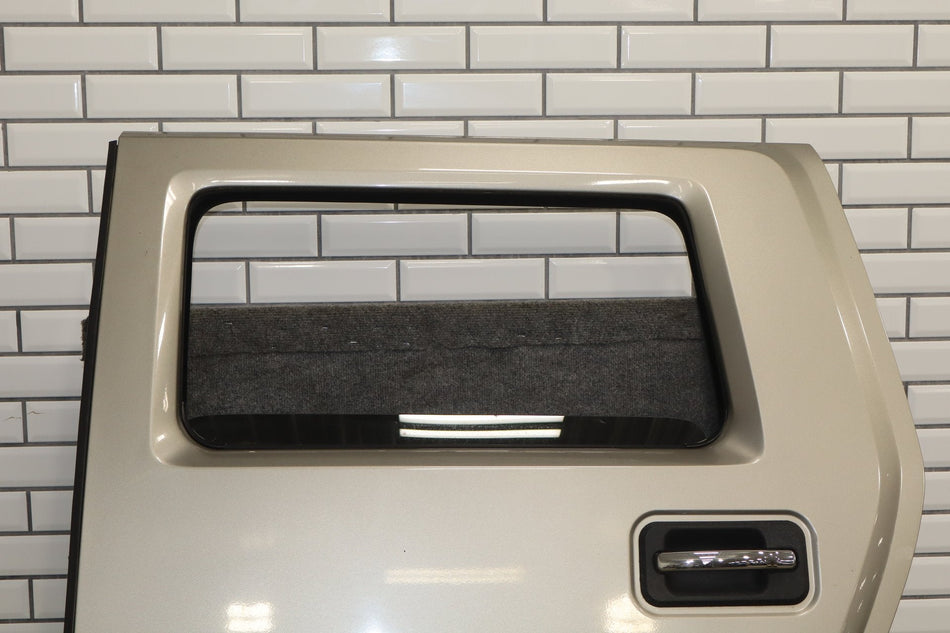 2003-2009 Hummer H2 Left Rear Door Pewter ( 11 ) 10396625