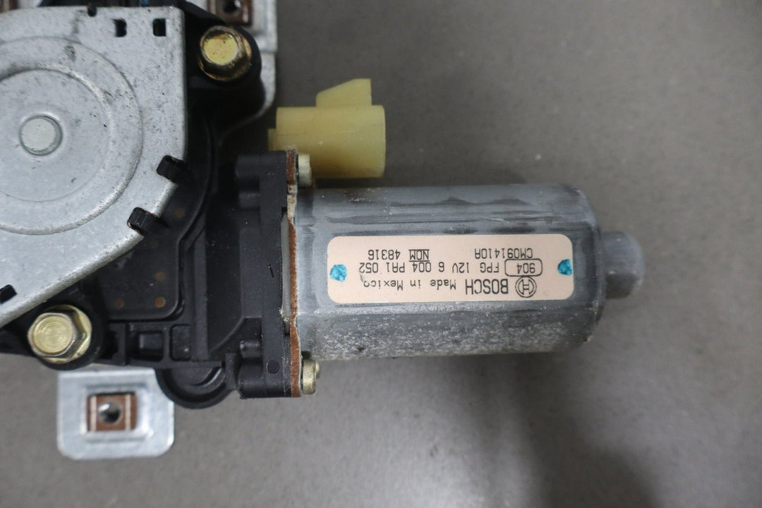 2003 - 2009 Hummer H2 Left Rear Door Regulator 15771355 OEM