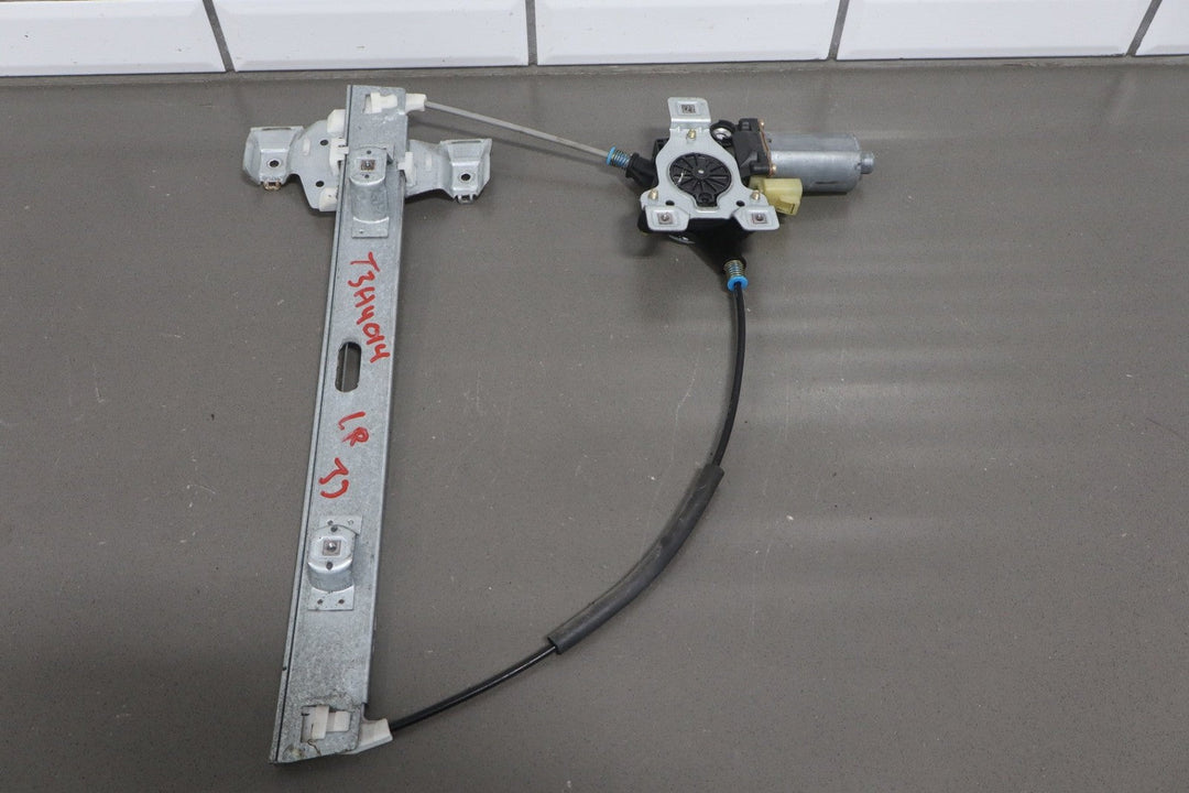 2003 - 2009 Hummer H2 Left Rear Door Regulator 15771355 OEM