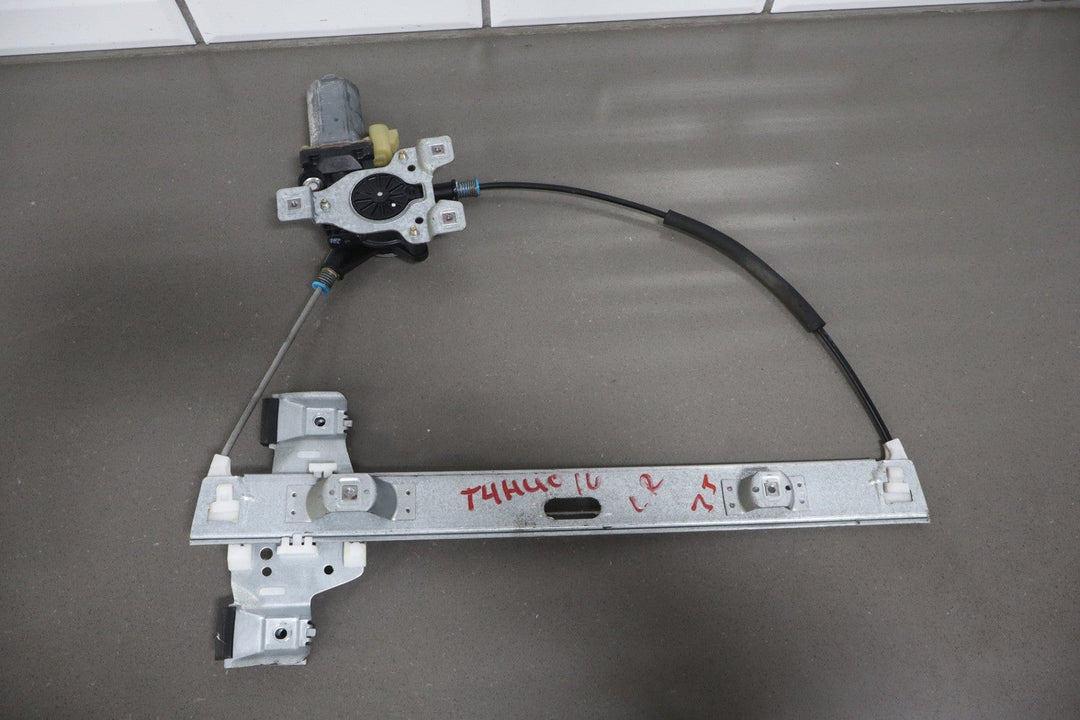 2003 - 2009 Hummer H2 Left Rear Door Regulator 15771355 OEM