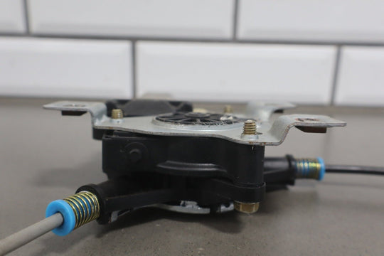 2003 - 2009 Hummer H2 Left Rear Door Regulator 15771355 OEM