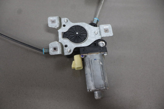 2003 - 2009 Hummer H2 Left Rear Door Regulator 15771355 OEM