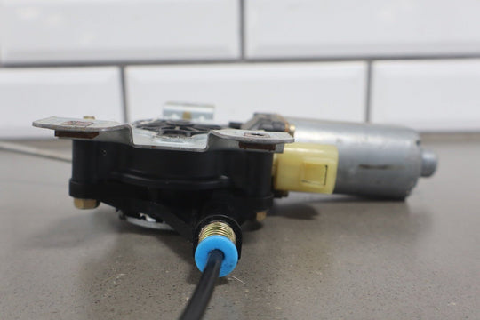 2003 - 2009 Hummer H2 Left Rear Door Regulator 15771355 OEM