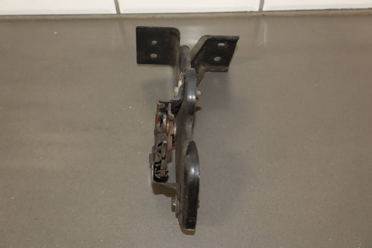 2003 - 2009 Hummer H2 OEM Center Firewall Mounted Hood Latch (Tested)