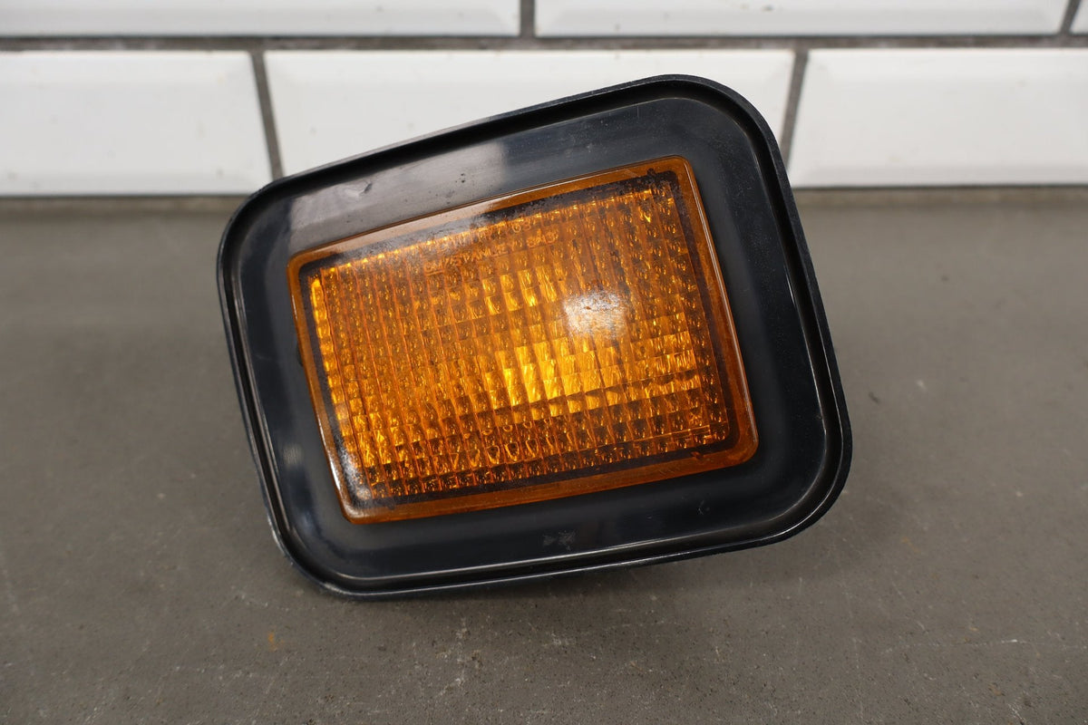 2003-2009 Hummer H2 OEM Headlamps W/ Amber Marker Lamps