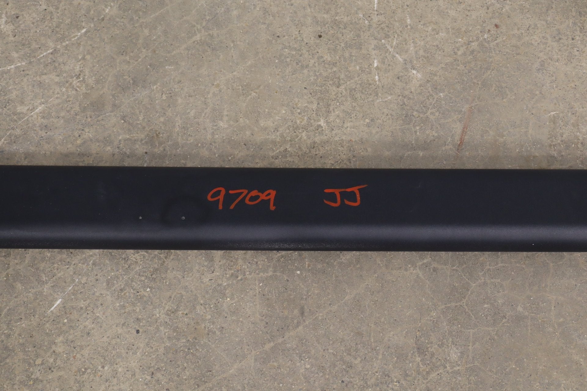2003-2009 Hummer H2 - OEM Luggage Rack Pair W/ Key