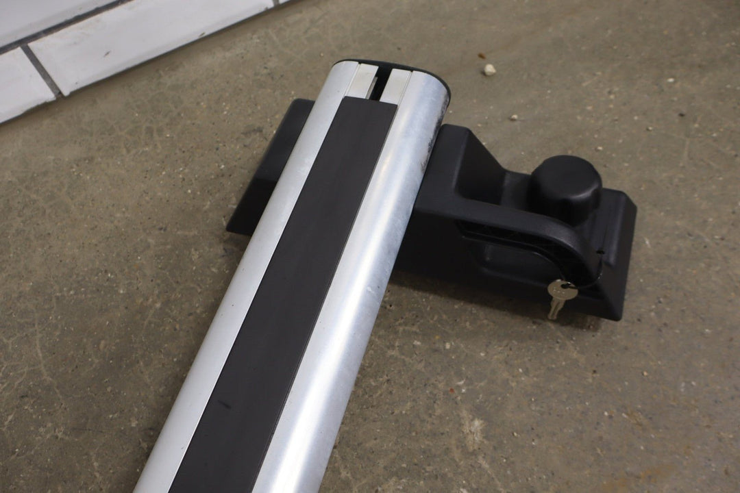 2003 - 2009 Hummer H2 - OEM Single (1) Luggage Rack Crossbar W/E004 Key