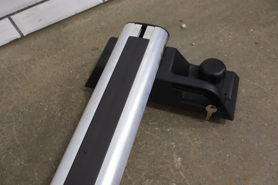 2003 - 2009 Hummer H2 - OEM Single (1) Luggage Rack Crossbar W/E004 Key