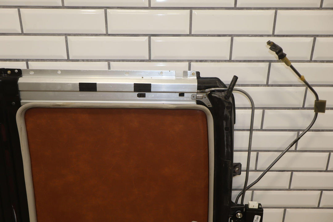 2003 - 2009 Hummer H2 OEM Sunroof W/ Glass/ Tracks/ Frame/ Motor (Tested)