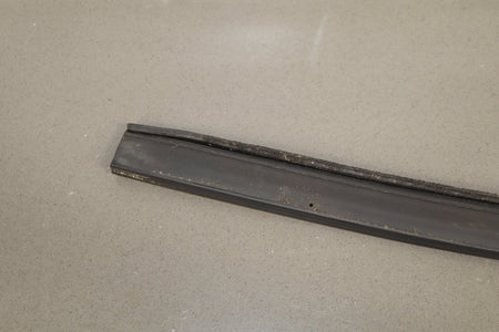 2003-2009 Hummer H2- Passenger Quarter Panel to Door Seal